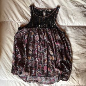 Hollister tank size XS